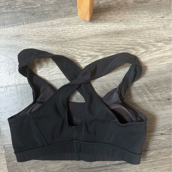 WOMENS ADIDAS SPORTS BRA SIZE MEDIUM - Picture 2 of 3